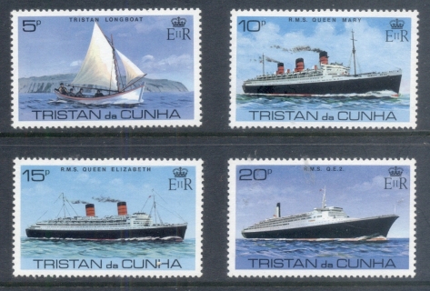 Tristan-da-Cunha-1979-Visit-of-Cruise-Ship-QEII-MLH