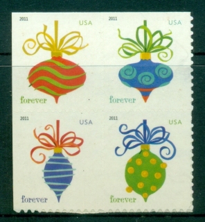 USA-2011-Xmas-Decorations-MUH_1