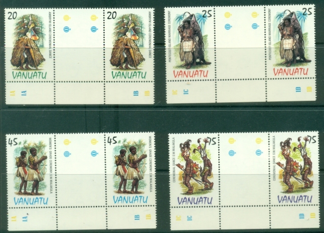 Vanuatu-1985-Traditional-Costumes-gutter-pairs-MUH