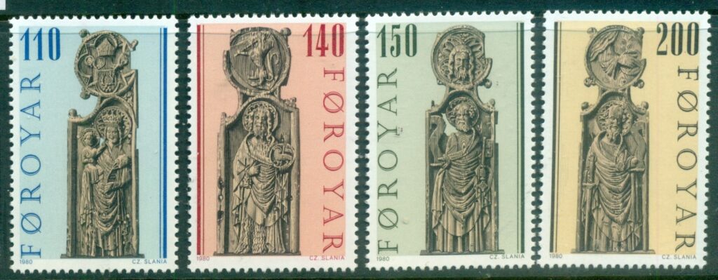 Faroe-Is-1980-Pews-of-the-Kirkjubour-Church-MUH